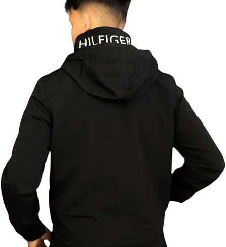 سترة Tommy Hilfiger المقاومة للماء Regatta بسحاب كامل للرجال (الولايات المتحدة، ألفا، متوسط، عادي، عادي، أسود) in Saudi Arabia