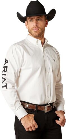 قميص بأزرار سفلية بشعار الفريق الأبيض من Ariat in Saudi Arabia