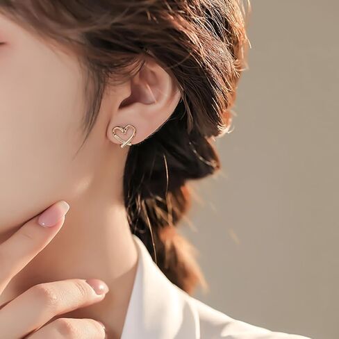 Gold Clip on Earrings for Women Hypoallergenic -14K Gold Plated Heart Clip-on Hoop Earings Set Fake Non Pierced Ears Jewelry Trendy in Saudi Arabia
