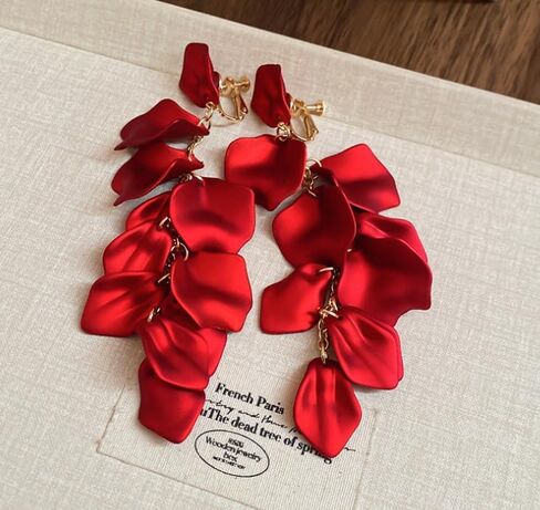 Long Acrylic Rose Petal Clip on Dangle Earrings, 14K Gold Plated Chunky Statement Flower Earrings Clips Minimalist Hypoallergenic Floral Tassel Earrings for Non Pierced Eears in Kuwait
