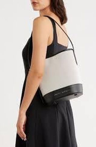Marc Jacobs Drifter Large Bucket Shoulder Bag in Saudi Arabia