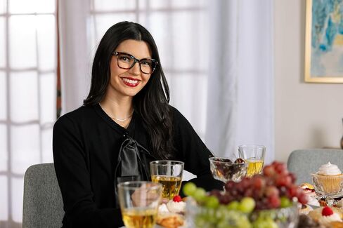 Peepers من PeeperSpecs الأشياء المفضلة لأوبرا، نظارات قراءة نسائية مربعة الشكل تحجب الضوء الأزرق in Saudi Arabia