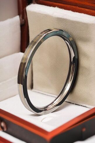 Stainless Steel Sikh Kada Bracelet, 9mm Thick, Gold Brass Line, 6.9cm Internal Diameter, Silver in Saudi Arabia