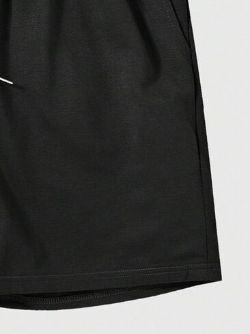 Men's Plus Size 2 Piece Summer Outfits Tropical Crew Neck T Shirts and Shorts Track Suit in Saudi Arabia