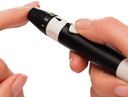 Lancing Device with Lancet Ejector – 5 Adjustable Depth Settings | with 5 Lancets Free in Kuwait