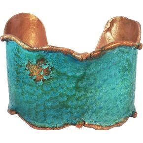 سوار Urbanrose من النحاس الصلب مع طلاء زنجار أزرق مخضر، حواف من النحاس المنصهر، فاخر ريفي للرجال والنساء in Kuwait
