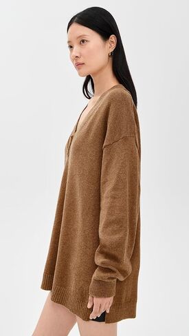 تونيك نسائي برقبة على شكل حرف V من Free People in Kuwait