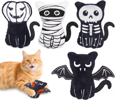 Retro Shaw Christmas Catnip Toys with Crinkle Sound 5 Pack, Cat Toys with Silvervine and Catnip for Christmas, Interactive Cat Chew Toy for Indoor Cats Kittens Kitty in Kuwait