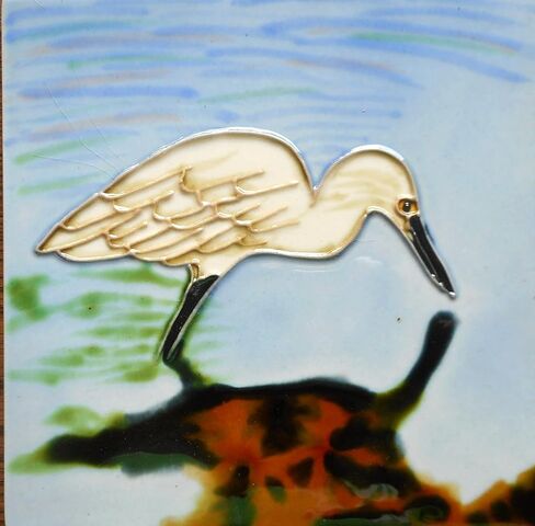 بلاط سيراميك مطلي يدويًا من Tile Craft Coastal Bird مقاس 6x6 بوصة مع حامل خلفي in Kuwait