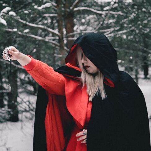 Halloween Vampire Hooded Cape, Unisex Reversible Cloak with Hood Halloween Witch Cape for Party Cosplay Costumes in Saudi Arabia
