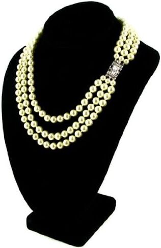 Jacqueline Jackie Kennedy Triple Strand Shell Pearl Necklace 18 Inch Length in Saudi Arabia