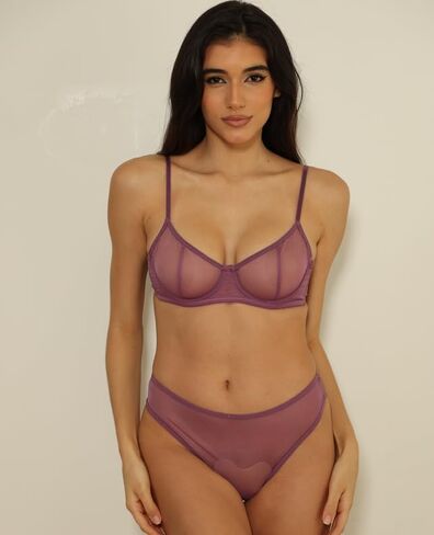 مجموعة ملابس داخلية شفافة من C'EST NICKEL للنساء مثيرة شفافة من خلال حمالة الصدر واللباس الداخلي in Kuwait