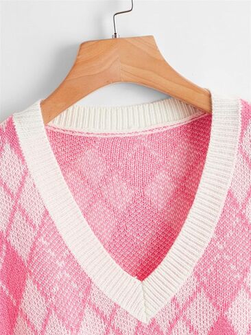 Women's Argyle Pattern Sweater Vest Sleeveless Tops in Saudi Arabia