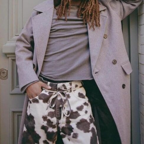 Cow Print Loose Wide Leg Jeans Unisex Y2K Vintage High Waisted Baggy Denim Pants with Retro Street Style in Saudi Arabia