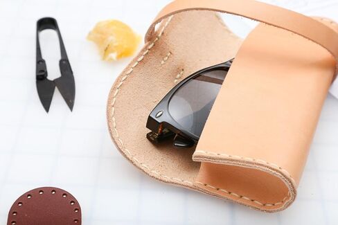 Buckleguy.com مجموعة أدوات جلدية لحقيبة النظارات DIY in Kuwait