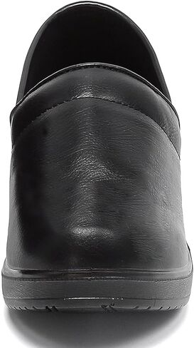 Slip-On Clogs for Women Footwear for Comfort and Arch Support - Resistant and Chef Shoes - Nursing, Veterinarians, Food Service, Healthcare Professionals, Oil and Water Resistant in Saudi Arabia