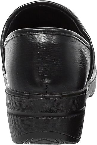 Slip-On Clogs for Women Footwear for Comfort and Arch Support - Resistant and Chef Shoes - Nursing, Veterinarians, Food Service, Healthcare Professionals, Oil and Water Resistant in Saudi Arabia