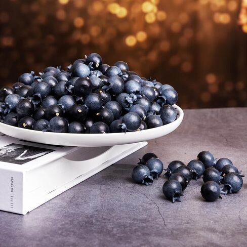 Crafare 60Pcs Artificial Blueberries - Lifelike 0.6" Frosted Fake Blueberry, Fake Fruit for Store Displays, Cake Shops, Vase Fillers & Photography Props (Blue Berries Bulk Decor) in Saudi Arabia