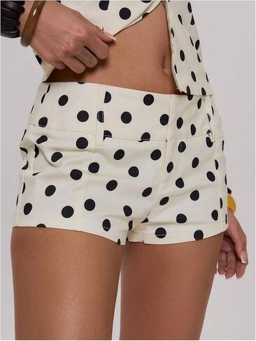 Floerns Women's Y2K Polka Dots Shorts Low Waisted Straight Leg Summer Casual Shorts in Saudi Arabia