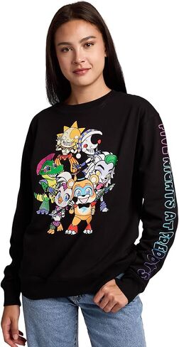 سترة Bioworld Five Nights At Freddy's Group Shot النسائية ذات الرقبة الدائرية السوداء وأكمام طويلة من الصوف in Saudi Arabia