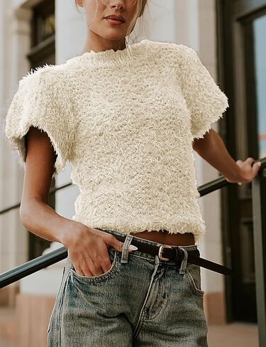 Women's Fuzzy Knit Puff Sleeve Sweater Crew Neck Short Sleeve Cropped Pullover Top Casual Vintage Inspired Outfits in Saudi Arabia