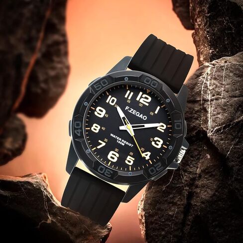 100M Waterproof Watch for Swimming, Easy Read Unisex Analog Watch, Second Hand Diver Analog Watch Men, 45mm Diameter in Saudi Arabia