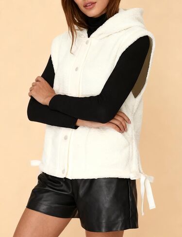 Womens Hooded Fleece Vest Oversized Sleeveless Sherpa Jacket Warm Button Down Gilet Outerwear with Pockets in Saudi Arabia
