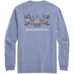 تي شيرت رجالي من Vineyard Vines بأكمام طويلة من Chilly Peppers in Saudi Arabia