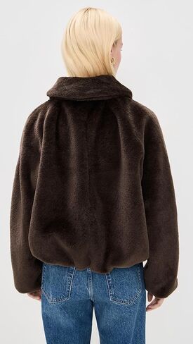 سترة نسائية من Madewell Bubble Bomber in Saudi Arabia