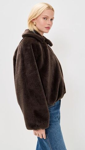 سترة نسائية من Madewell Bubble Bomber in Saudi Arabia