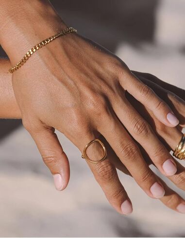 ADAJURI Minimalist Sculptural Hollow Circle Rings For Women | 18K Gold Plated Stainless Steel Water-Resistant Promise Oval Rings | Dainty Jewelry Gifts Perfect For Daily Anillos in Saudi Arabia
