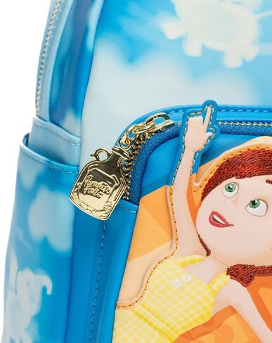 حقيبة الظهر النسائية Loungefly Disney Pixar Up Glow In The Dark Carl and Ellie In The Clouds in Kuwait