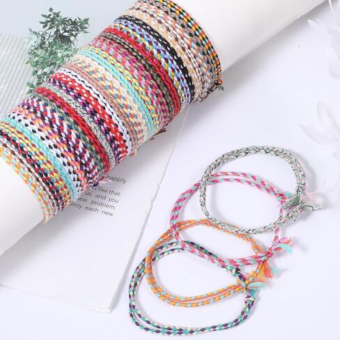 المنسوجة التفاف أساور الصداقة للنساء، 30pcs الملونة سلسلة سوار قابل للتعديل اليدوية مضفر الصداقة أساور الكاحل للنساء الرجال الطرف تفضل مطابقة التبعي in Kuwait