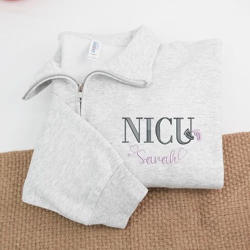 COUPLEHOODIES اسم مخصص NICU Nurse مطرزة بسحاب ربع سنوي - هدية لممرضات حديثي الولادة أو موظفي NICU أو الأطباء in Saudi Arabia