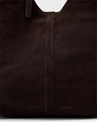 حقيبة يد AllSaints Ara Suede East/West، بني مر in Saudi Arabia