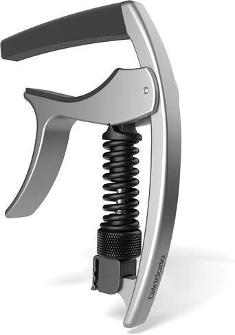 Planet Waves من D'Addario Planet Waves Guitar Capo - فنان NS - للقيثارات الكهربائية والصوتية المكونة من 6 أوتار - استخدام بيد واحدة - حامل اختيار متكامل - أسود in Saudi Arabia