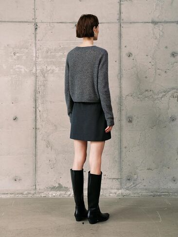 Women’s Silk-Cashmere Cardigan, Lightweight Soft Knit Round Neck Sweater, Button Front Elegant Layer for Spring & Fall in Saudi Arabia