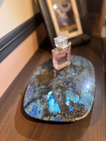 Luxurious Natural Marble Tray for Jewelry, Keys, Vanity & Home Decor, Personalized Gift Tray Cloisonné Marble Tray with Laser Engraving in Saudi Arabia