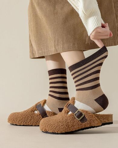 جوارب نسائية قطنية مريحة ومنفوشة ودافئة للشتاء غير رسمية هدية عيد الميلاد in Kuwait