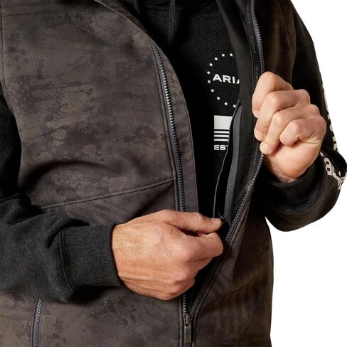 ARIAT Men Patriot Flag Softshell Vest in Saudi Arabia
