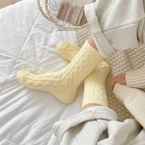 5Pair Women Winter Socks Mid-Calf Fleece-Lined Twist Pattern Soft Socks Christtmas Gift in Saudi Arabia