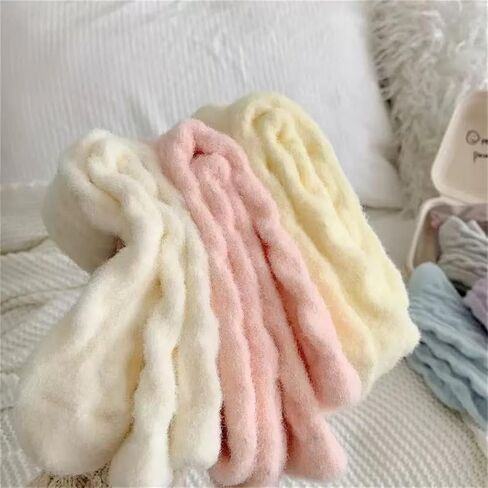 5Pair Women Winter Socks Mid-Calf Fleece-Lined Twist Pattern Soft Socks Christtmas Gift in Saudi Arabia