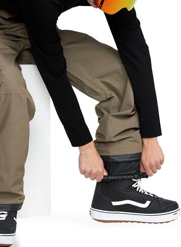 Volcom Mens Dua Gore-tex Snow Pants – 2-Layer, Fully Taped, Waterproof, Zip Tech® in Saudi Arabia