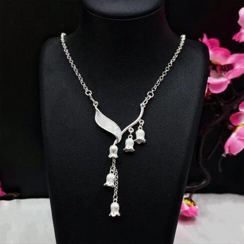 Lily of The Valley Necklace for Women Flower Floral Pendant Necklace Y Shaped Flower Necklace Statement Jewelry Gift in Saudi Arabia