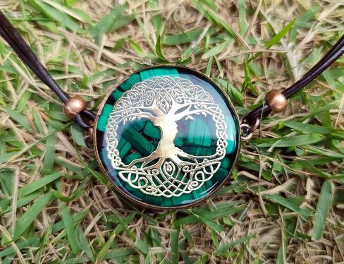 Orgone Pendant with Malachite in Saudi Arabia