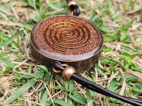 Orgone Pendant with Malachite in Saudi Arabia