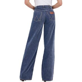 Wrangler Women's Reagan Wide Leg Jeans in Saudi Arabia