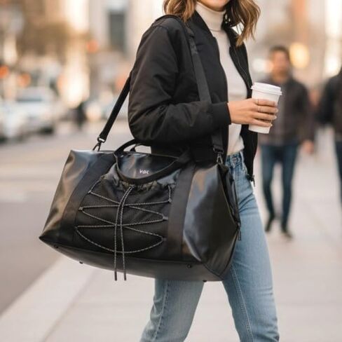 حقيبة فيكتوريا سيكريت VSX Weekender الرياضية - القرش الأسود - إصدار محدود لحقيبة الجيم والسفر، مقاس واحد in Saudi Arabia