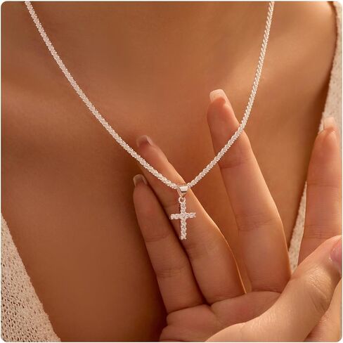 1PC Silver Cross Necklace for Women, Dainty Cubic Zirconia Necklace, Faith Inspired Pendant, Elegant Chain Jewelry, Suitable for Religious and Casual Occasions, Women's Fashion Accessory in Saudi Arabia