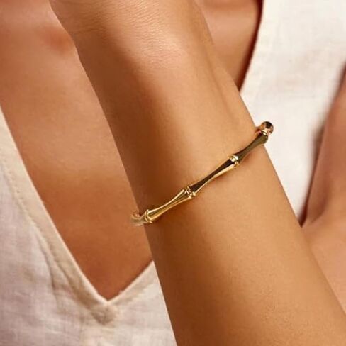 VÓEN Solara Gold Cuff Bracelet for Women - 14K Gold Plated rounded Edge Wrist Cuff Bracelet - Sculptural gold jewelry for women - Modern Polished gold jewelry for Everyday Wear or Gifting in Saudi Arabia
